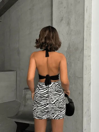 Zebra Desenli Deri Etek - Şık ve İddialı Tasarım için En İyi Seçim - Özer&Hermin
