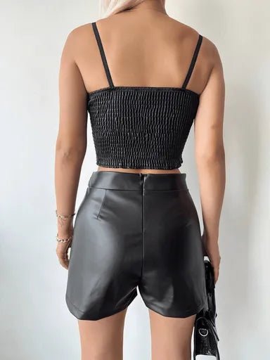 Tokali Deri Sort - Deri Kısa Pantolon ile Şıklık ve Rahatlık Bir Arada - ÖZER&HERMİN