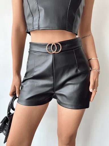 Tokali Deri Sort - Deri Kısa Pantolon ile Şıklık ve Rahatlık Bir Arada - ÖZER&HERMİN
