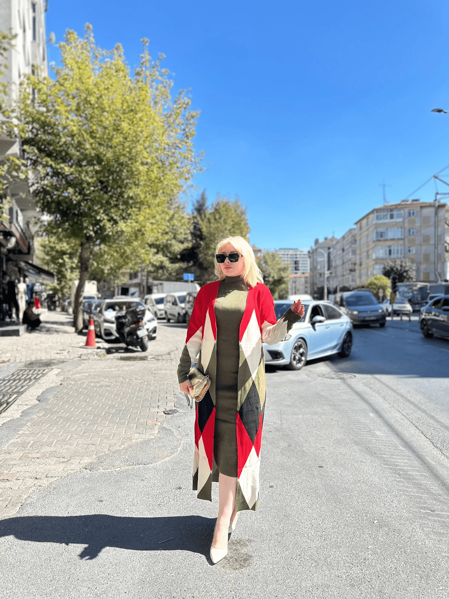 Triko Hirka Elbise Kırmızı/Siyah - Şıklığın Yeni Adresi - ÖZER&HERMİN