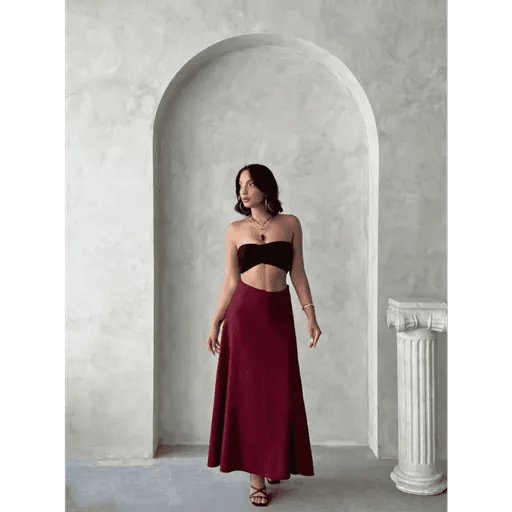 Uzun Astarli Etek Modeli ile Şıklığı Yakalayın - ÖZER&HERMİN