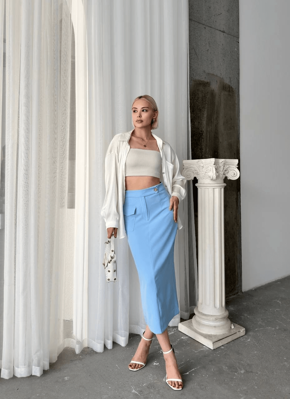 Uzun Dugmeli Etek ile Şıklığı Yakalayın - ÖZER&HERMİN