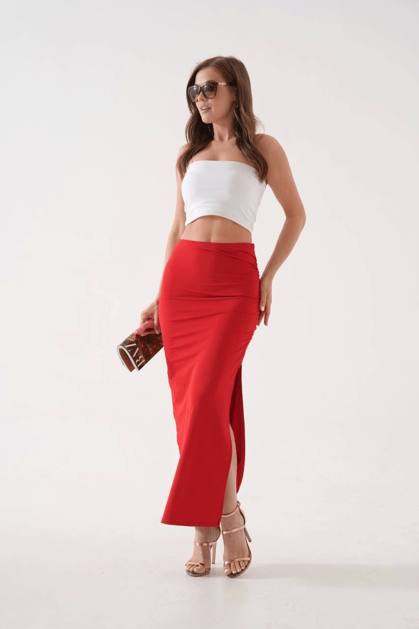 Uzun Yirtmacli Etek - Şıklığın ve Rahatlığın Bir Arada Olduğu Parça - ÖZER&HERMİN