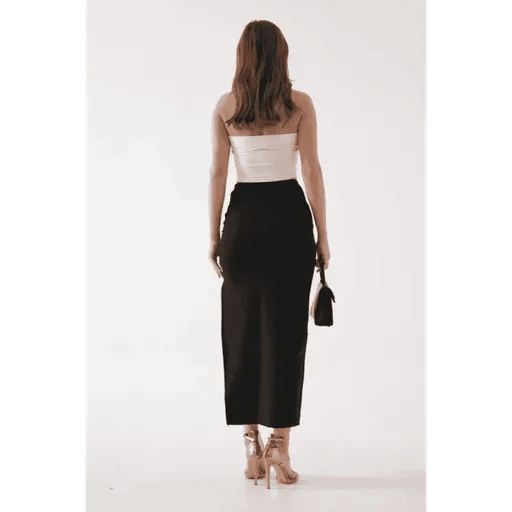 Uzun Yirtmacli Etek - Şıklığın ve Rahatlığın Bir Arada Olduğu Parça - ÖZER&HERMİN