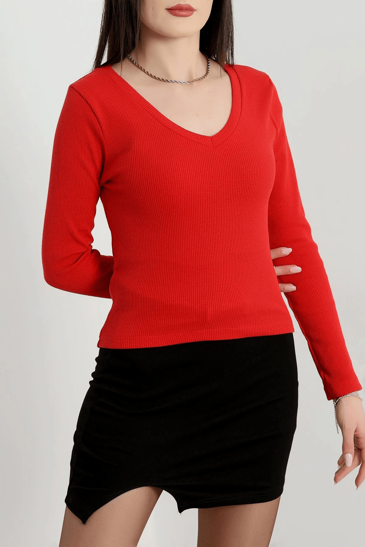 V Yaka Kaskorse Bluz - Şıklığı ve Rahatlığı Bir Arada Sunuyor - ÖZER&HERMİN