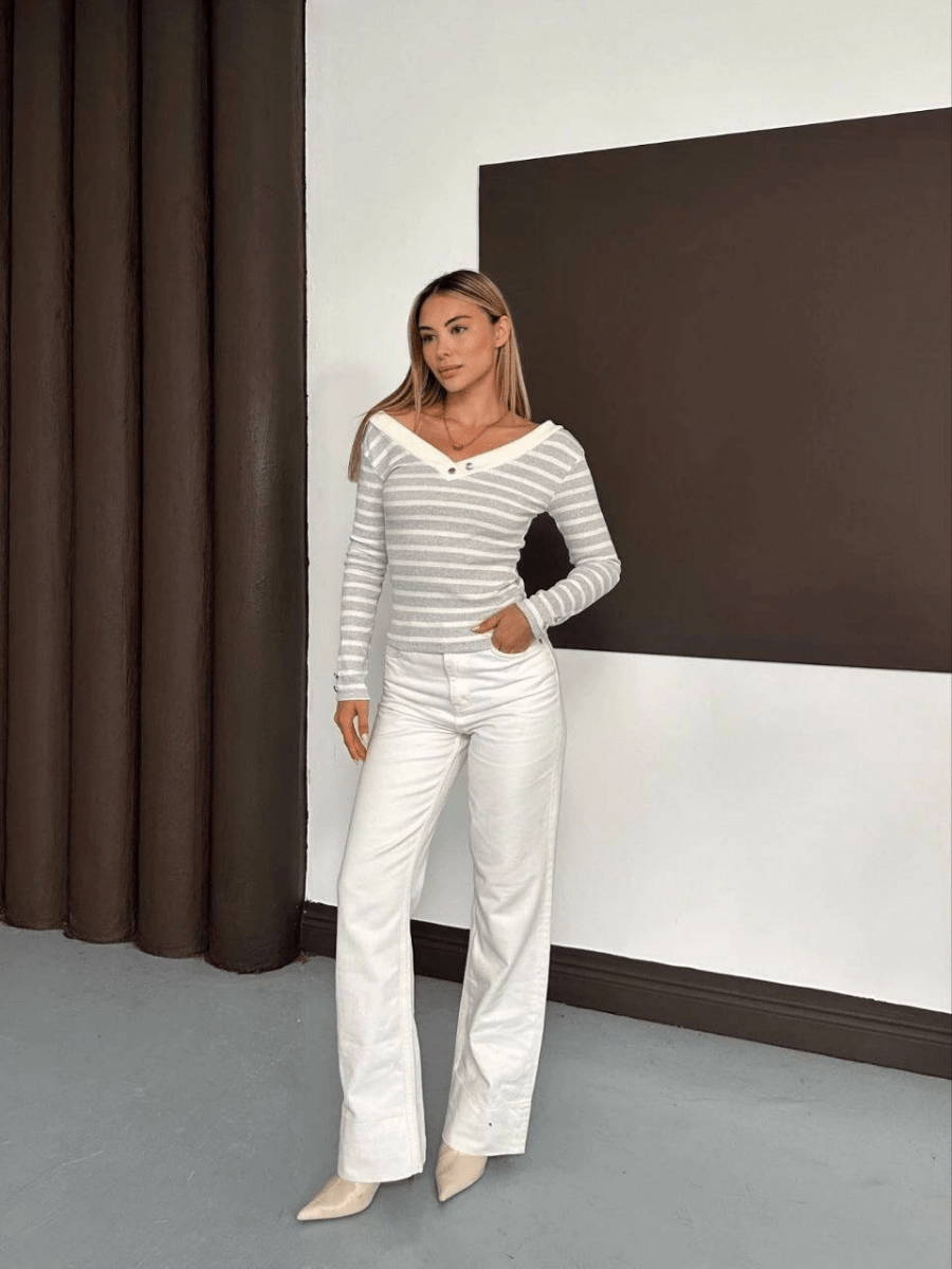 V yaka kol ve yaka düğmeli bluz - ÖZER&HERMİN