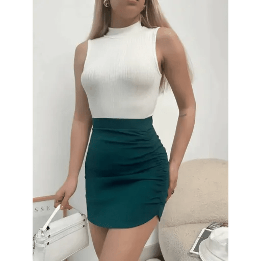 Yani Buzgulu Etek - Şıklık ve Rahatlığın Bir Arada Olduğu Tasarım - ÖZER&HERMİN