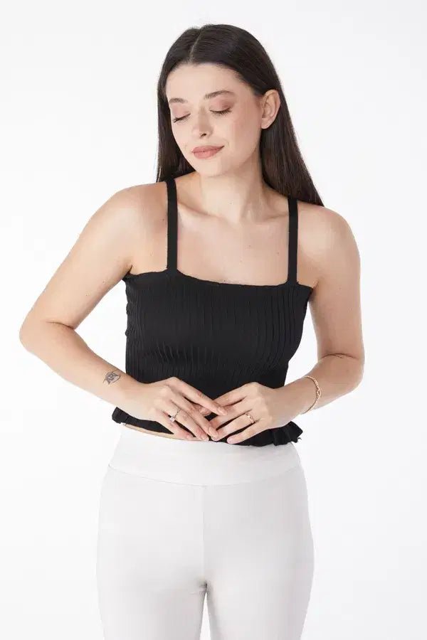 Yazlık Triko Crop - Şıklığınızı Tamamlayacak Yaz Modası - ÖZER&HERMİN