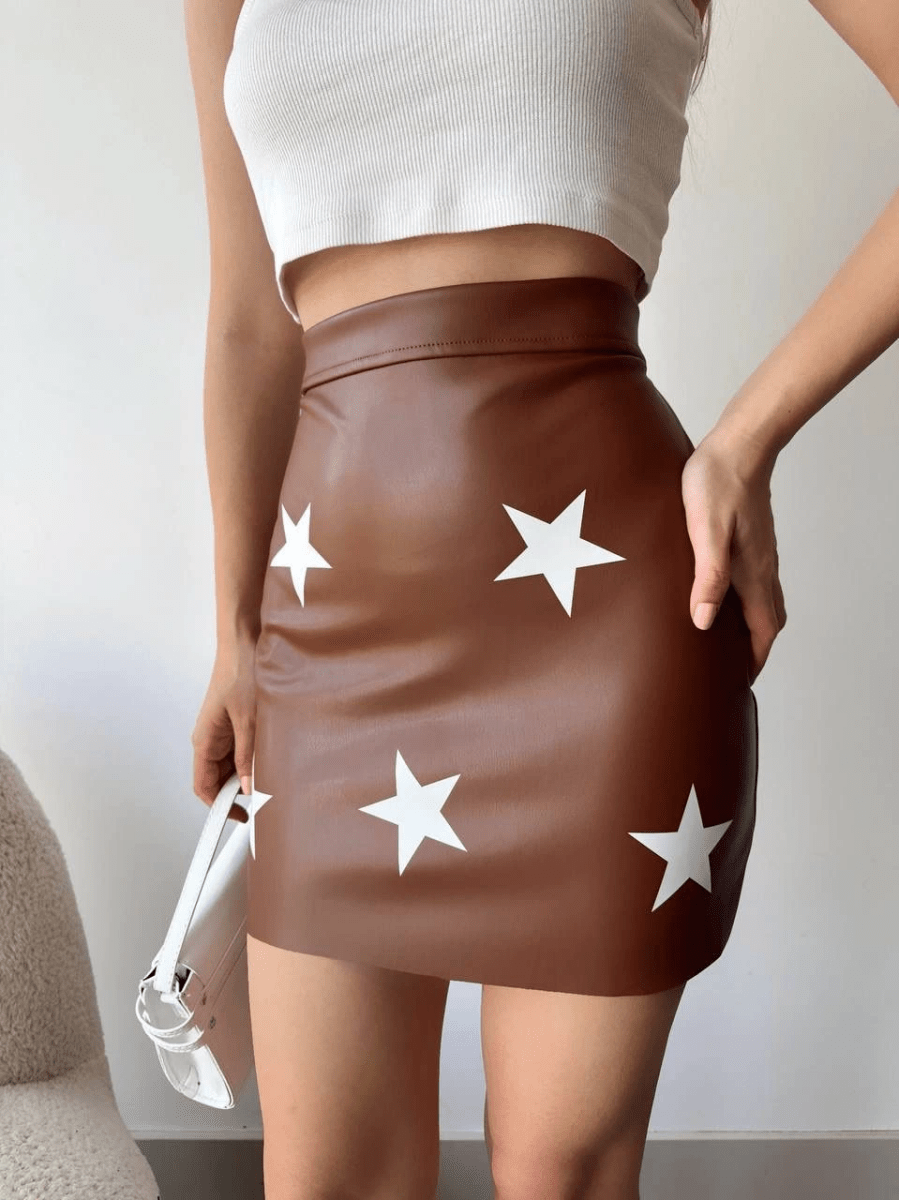 Yıldız baskılı deri etek - ÖZER&HERMİN