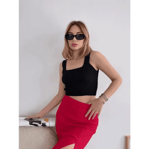 Yirtmacli Midi Etek ile Şıklığı Yakalayın - ÖZER&HERMİN