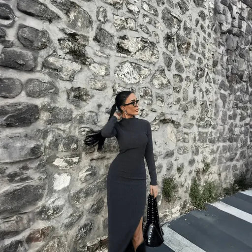 Yirtmacli Uzun Elbise - Şık ve Rahat Seçim - ÖZER&HERMİN