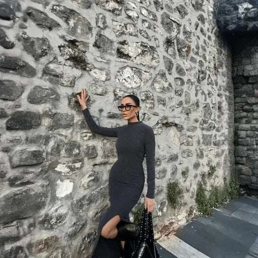 Yirtmacli Uzun Elbise - Şık ve Rahat Seçim - ÖZER&HERMİN