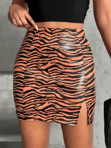 Zebra Desenli Deri Etek - Şık ve İddialı Tasarım için En İyi Seçim - ÖZER&HERMİN