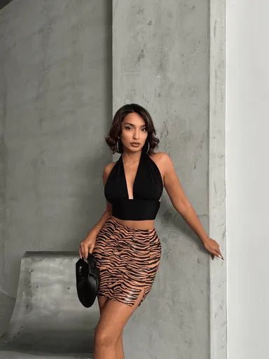 Zebra Desenli Deri Etek - Şık ve İddialı Tasarım için En İyi Seçim - ÖZER&HERMİN